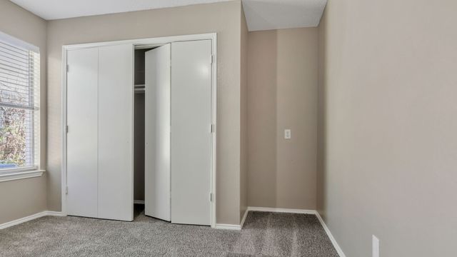 527 Alameda Avenue, Duncanville, TX 75137