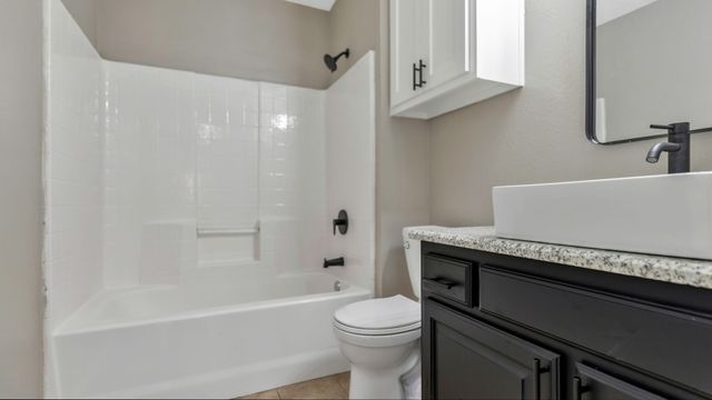 527 Alameda Avenue, Duncanville, TX 75137