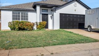 527 Alameda Avenue, Duncanville, TX 75137