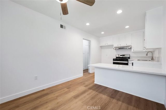 2613 W Aurora 2, Santa Ana, CA 92704