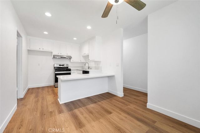 2613 W Aurora 2, Santa Ana, CA 92704