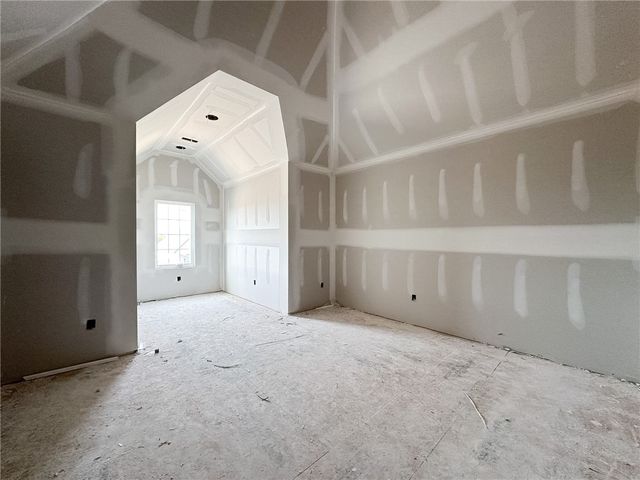 6557 Courtland Avenue, Springdale, AR 72762