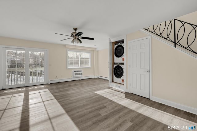 113 Park Avenue 18, Danbury, CT 06810