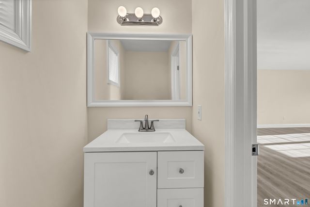 113 Park Avenue 18, Danbury, CT 06810