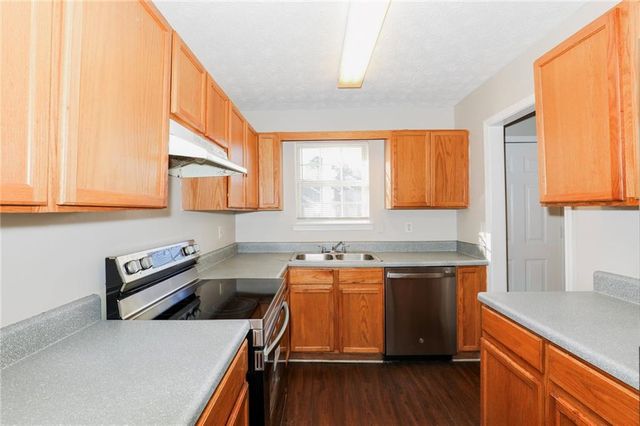 6468 Wellington Chase Court, Lithonia, GA 30058