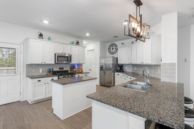 2824 Mistygate Court, Conroe, TX 77301