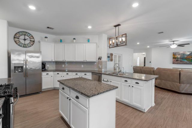 2824 Mistygate Court, Conroe, TX 77301