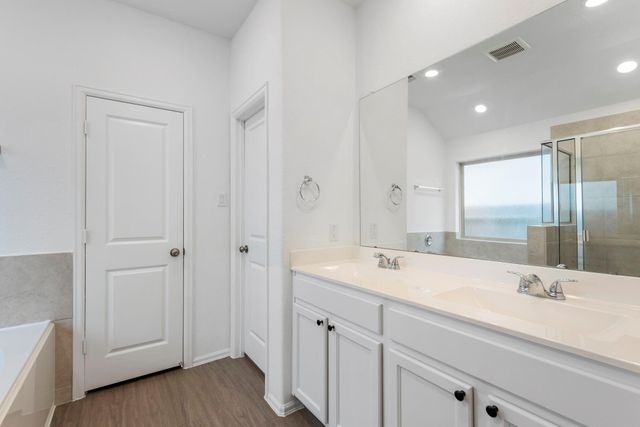 2824 Mistygate Court, Conroe, TX 77301