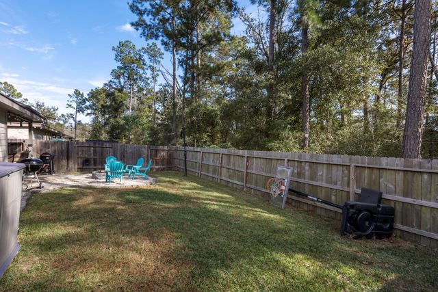 2824 Mistygate Court, Conroe, TX 77301