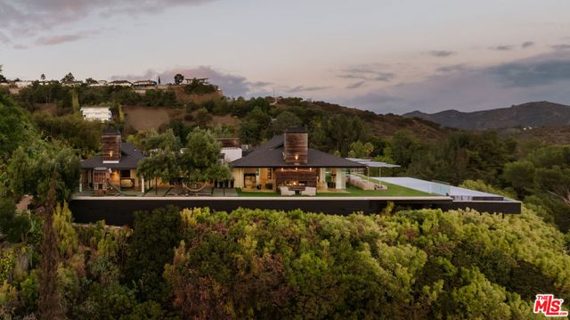 2402 Carman Crest Drive, Los Angeles, CA 90068