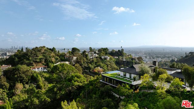 2402 Carman Crest Drive, Los Angeles, CA 90068