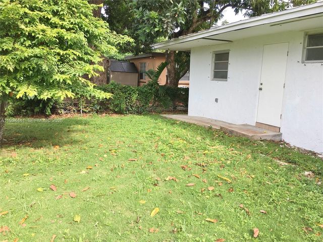 5831 SW 62nd St WEST, Miami, FL 33143