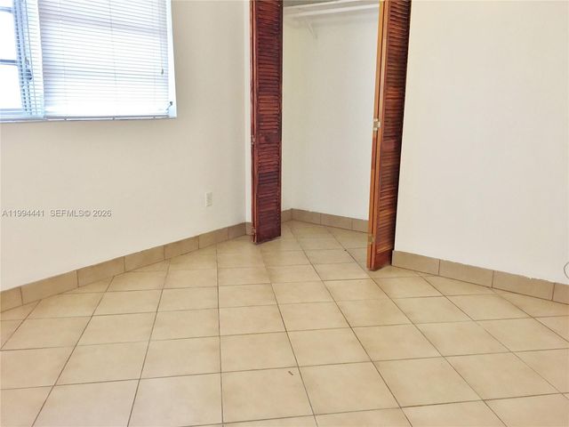 5831 SW 62nd St WEST, Miami, FL 33143