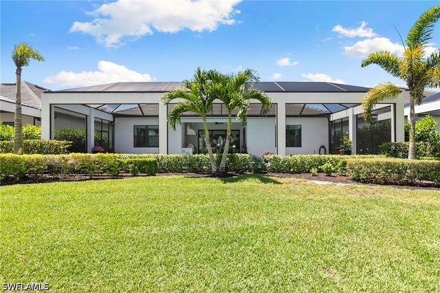3135 Heather Glen CT, Naples, FL 34114