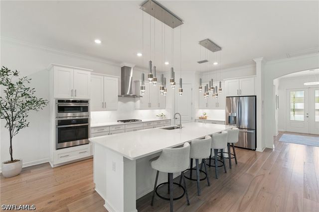 3135 Heather Glen CT, Naples, FL 34114