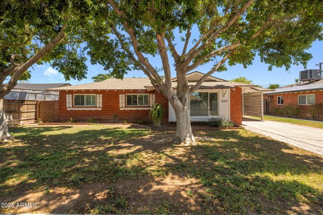 8307 E MONTEROSA Street, Scottsdale, AZ 85251