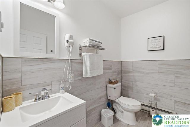 9407 Juniper Drive, Coolbaugh Twp, PA 18466