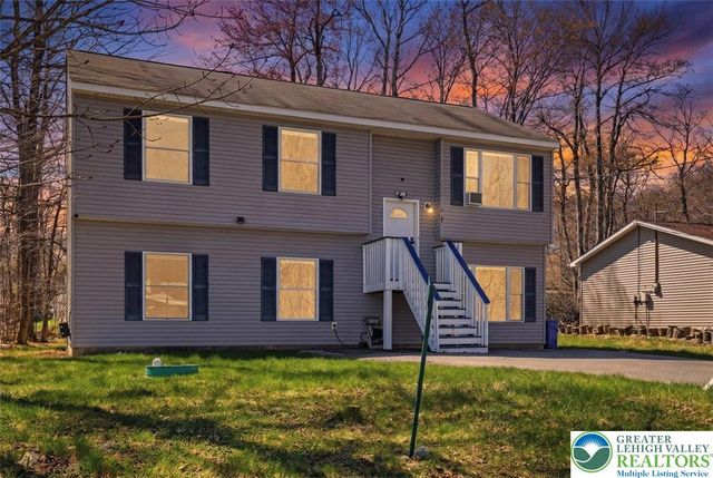 9407 Juniper Drive, Coolbaugh Twp, PA 18466