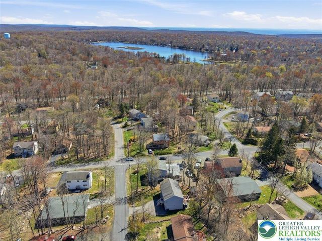 9407 Juniper Drive, Coolbaugh Twp, PA 18466