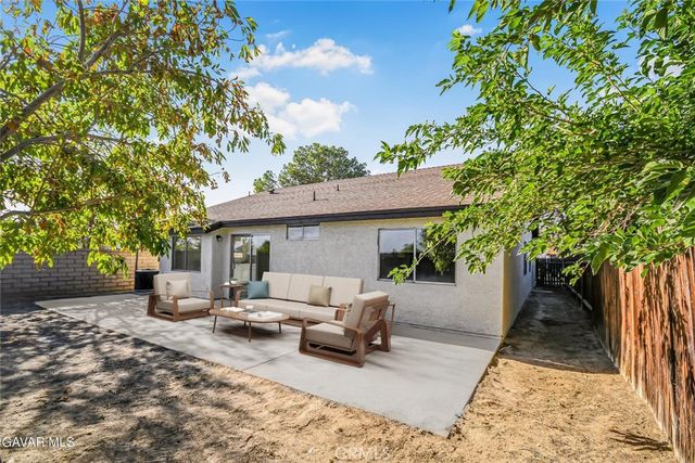 2733 Coria Place, Palmdale, CA 93550