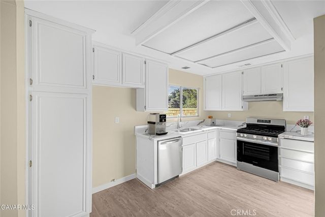 2733 Coria Place, Palmdale, CA 93550