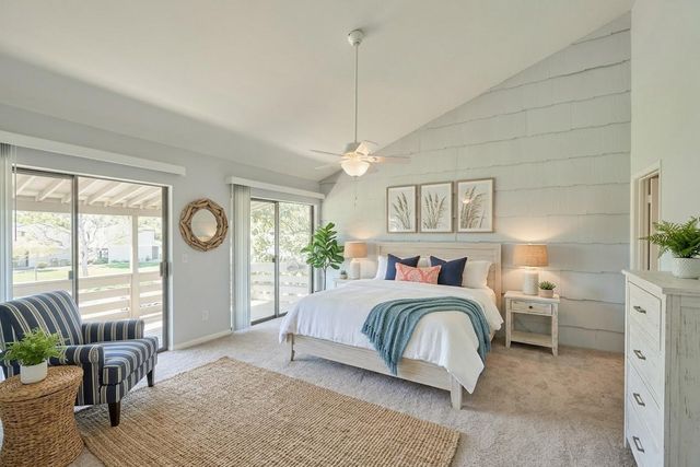 192 April Point Drive N, Montgomery, TX 77356