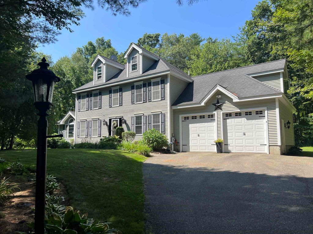 4 Felicia Drive, Newton, NH 03858