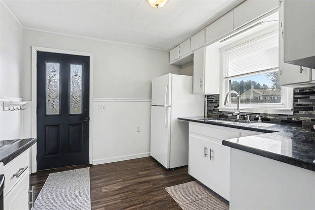 1115 Willis Avenue, Kalamazoo, MI 49048