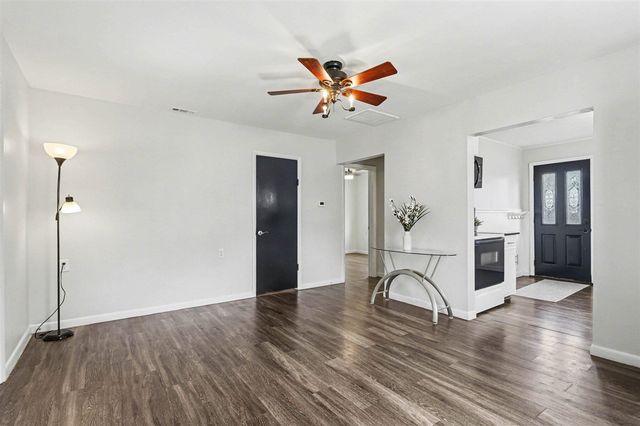 1115 Willis Avenue, Kalamazoo, MI 49048