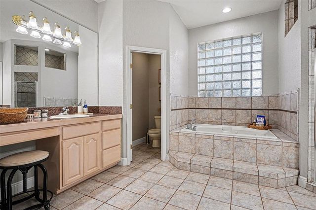 3085 LANDINGS COURT, Haines City, FL 33844