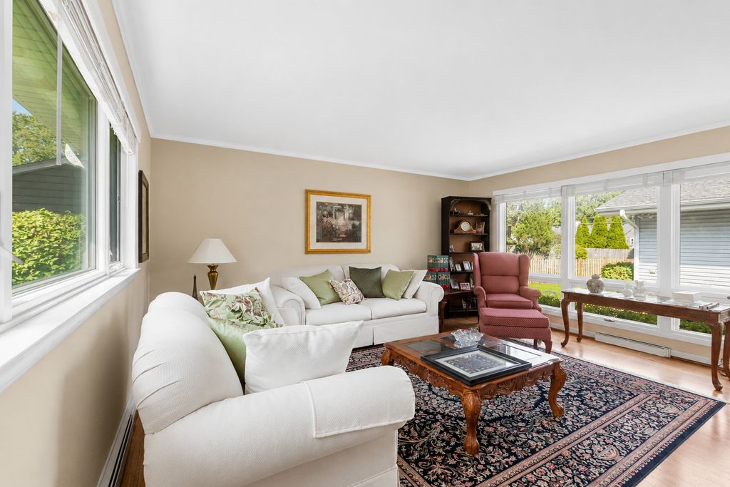 434 Valencia Avenue E, Barrington, IL 60010 — photo 4