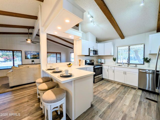 512 S 83RD Way, Mesa, AZ 85208