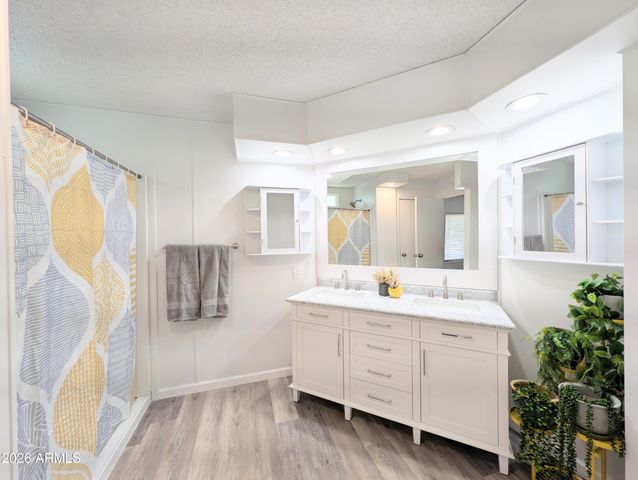 512 S 83RD Way, Mesa, AZ 85208