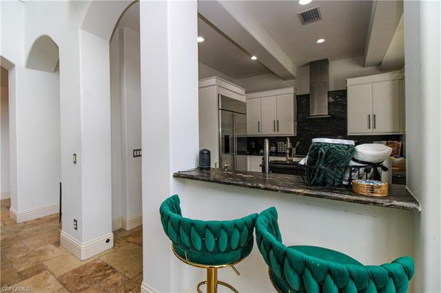 1412 Hemingway PL, Naples, FL 34103