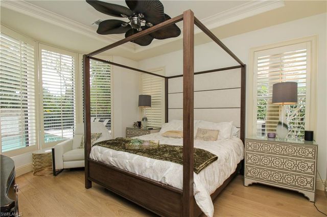 1412 Hemingway PL, Naples, FL 34103