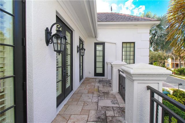 1412 Hemingway PL, Naples, FL 34103