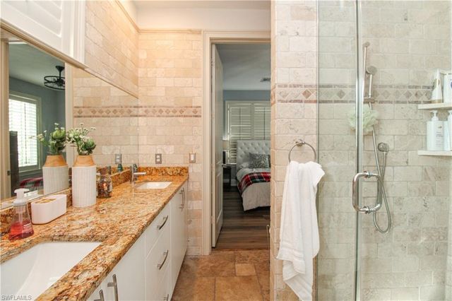 1412 Hemingway PL, Naples, FL 34103