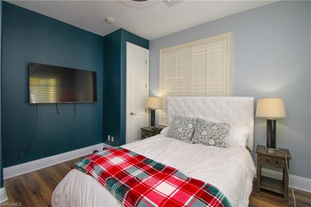 1412 Hemingway PL, Naples, FL 34103