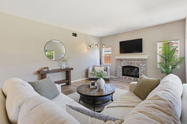 1635 Shire Avenue, Oceanside, CA 92057