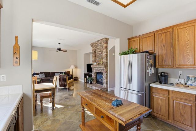 3555 Saint Lucia Pl, West Sacramento, CA 95691