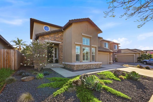 3555 Saint Lucia Pl, West Sacramento, CA 95691