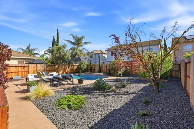 3555 Saint Lucia Pl, West Sacramento, CA 95691