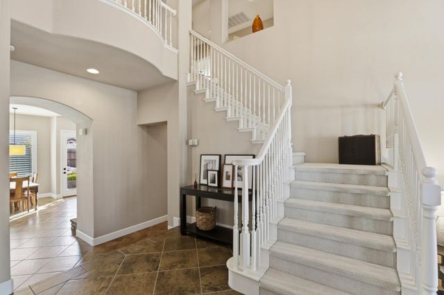 3555 Saint Lucia Pl, West Sacramento, CA 95691