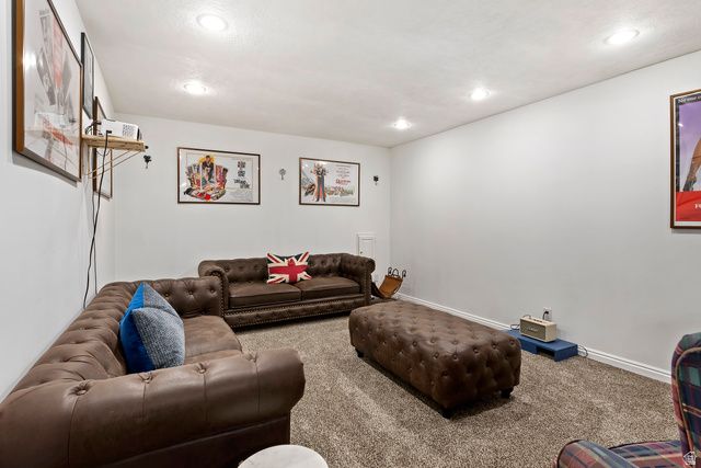 2315 E CREEK RD, Sandy, UT 84093