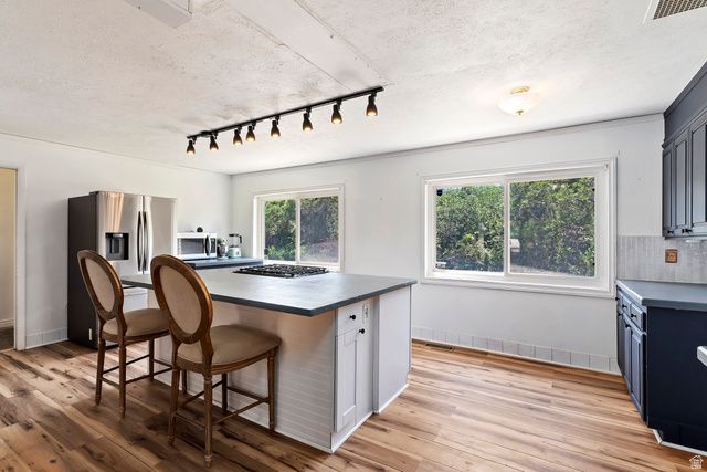 2315 E CREEK RD, Sandy, UT 84093
