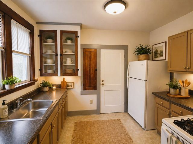 735-737 Woodbine Avenue, Rochester, NY 14619