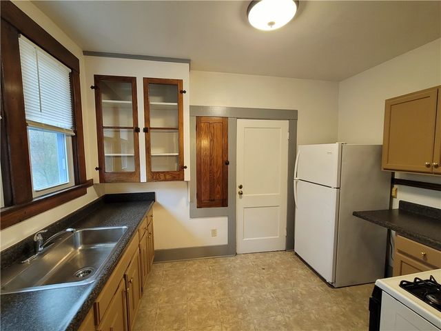 735-737 Woodbine Avenue, Rochester, NY 14619