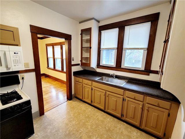 735-737 Woodbine Avenue, Rochester, NY 14619