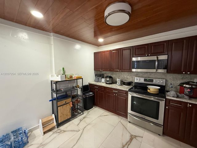 29712 SW 158th Pl, Homestead, FL 33033
