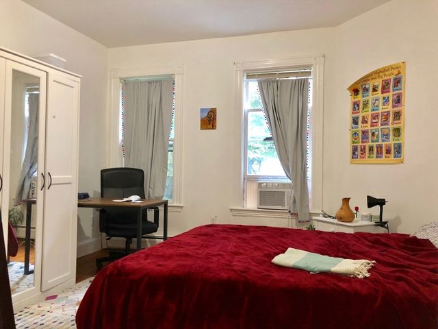 104 Pine Street 1, Cambridge, MA 02139